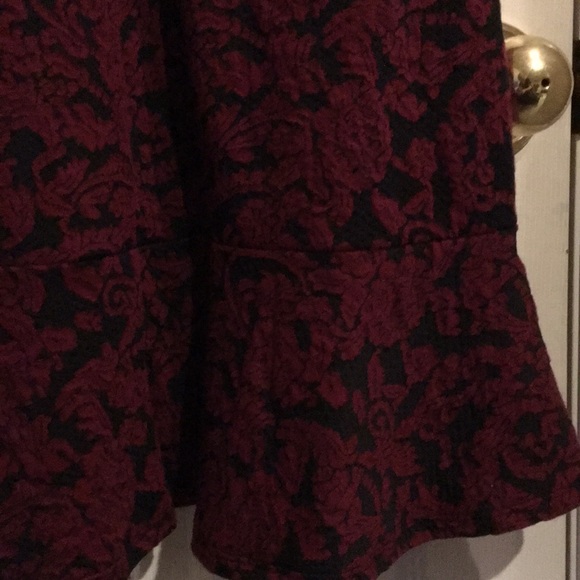 NWT Lily Rose Textured Dress Burgundy/Black Sz L - Picture 5 of 6